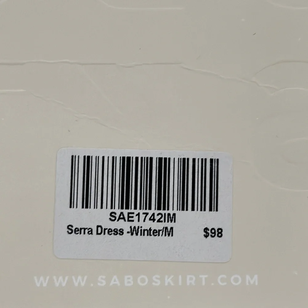 Dress - Picture 2 of 10